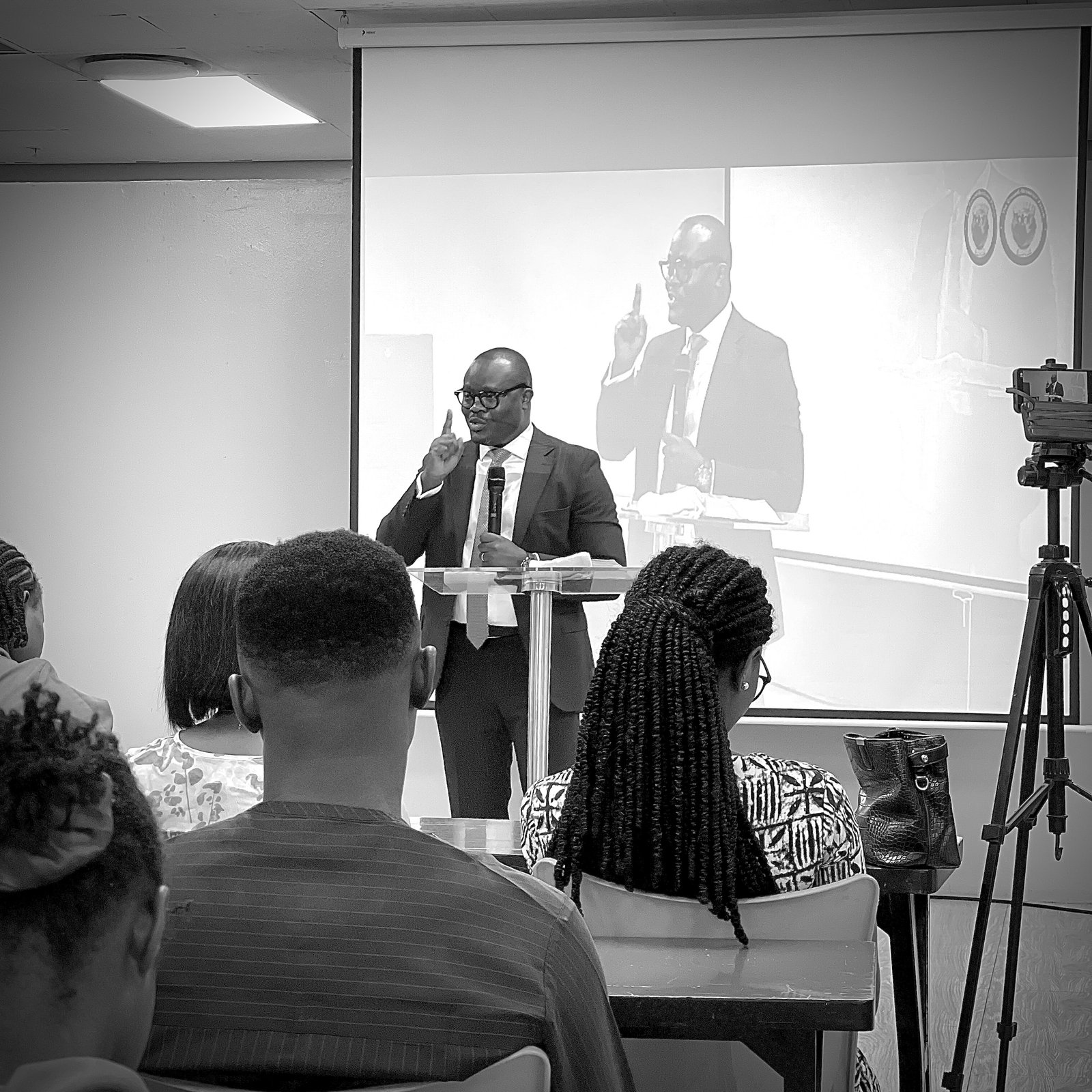 Prayer and reflection during a forum session